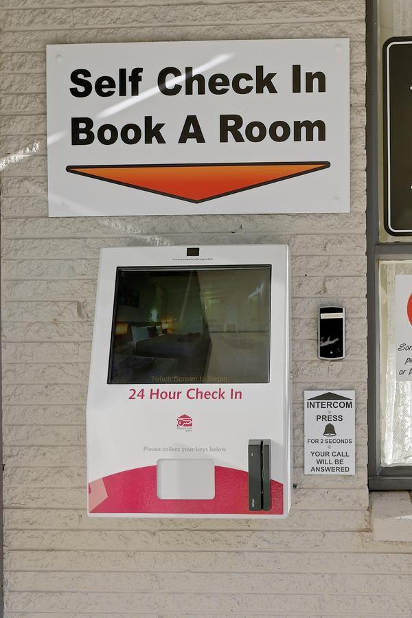 Castle Creek Motor Inn Euroa Eksteriør billede